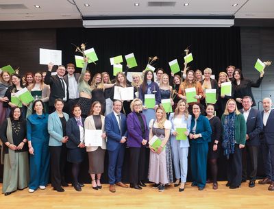 Ausbildungen der Gesundheits- und Krankenpflegeschule weiter auf Erfolgskurs