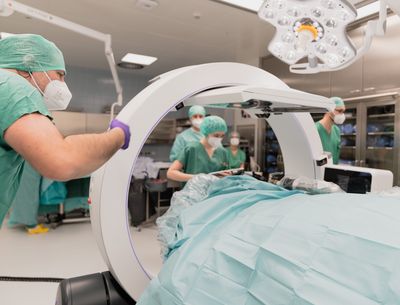 Innovationssprung in der Krebs-Therapie: Uniklinikum Salzburg verbindet die intraoperative Strahlentherapie mit 3D-Bildgebung