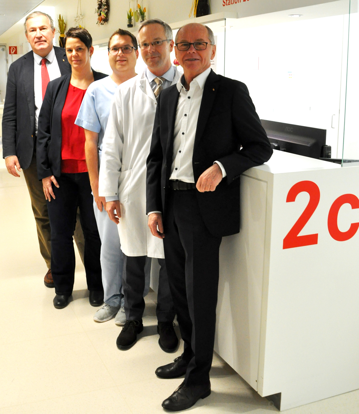 LH Stv. Dr. Stöckl besucht größte Fachklinik am Uniklinikum Salzburg